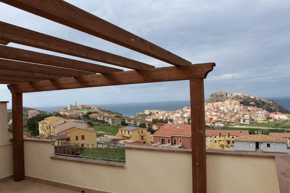 Residence L'Incanto Attici Кастельсардо Экстерьер фото